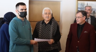 Kayseri Hacılar'da başarılı öğrenciler ödüllendirildi!