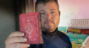 Küle dönen evde Kur'an-ı Kerim sağlam kaldı