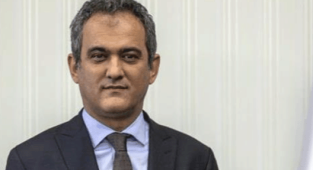 Kürtçe dersini seçen kaç öğrenci var? Bakan Özer'den CHP'ye yanıt geldi!
