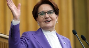 Meral Akşener: Löm löm konuşarak geziyorsunuz!