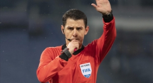 Real Betis - Zenit karşılaşmasında Halil Umut Meler düdük çalacak