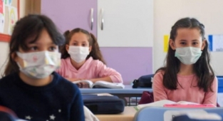Sömestr tatili bitti okullar açıldı!
