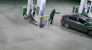Aracının deposunu doldurdu, parasını ödemeden böyle kaçtı