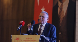 BAŞKAN BÜYÜKKILIÇ, İÇ ANADOLU BÖLGESİ BİLGİLENDİRME VE İSTİŞARE TOPLANTISI’NDA TARIM DESTEKLERİNİ ANLATTI