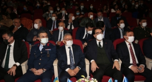 BAŞKAN BÜYÜKKILIÇ, İKAF’TA GENÇLERE YÖNELİK HİZMETLERİ ANLATTI