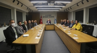 BAŞKAN BÜYÜKKILIÇ, MUHTARLARLA İSTİŞARESİNİ SÜRDÜRÜYOR