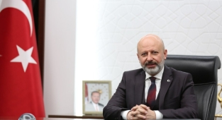 BAŞKAN ÇOLAKBAYRAKDAR’DAN BERAT KANDİLİ MESAJI