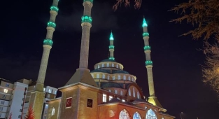 Berat Kandili dualarla idrak edildi