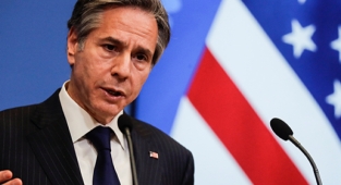 Blinken: 'Rusya'da yönetim değişikliği peşinde değiliz'