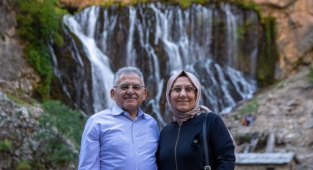 BÜYÜKKILIÇ: “KADIN ELİNİN DEĞDİĞİ HER ALANDA EMEK VE FEDAKÂRLIK VARDIR”