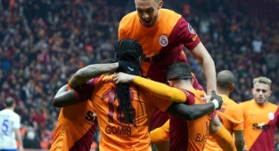 Galatasaray, Barcelona deplasmanında