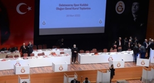 Galatasaray'da yeni başkanı bekleyen ödemeler!