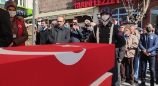Kalp krizi sonucu hayatını kaybeden Astsubay son yolculuğuna uğurlandı