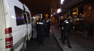 Kayseri merkezli 4 ilde silahlı organize suç örgütüne şafak operasyonu: 35 gözaltı