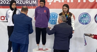 NNYÜ, TÜRKİYE ÜNİVERSİTELER KİCK BOKS ŞAMPİYONASI’NDAN MADALYA İLE DÖNDÜ