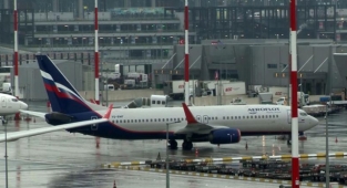 Rus uçağının İstanbul Havalimanı'nda bekleyişi sürüyor