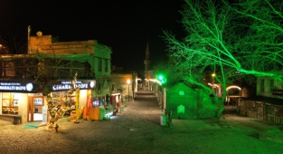 TALAS’IN TARİHİ SOKAĞI IŞIL IŞIL