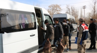 Van'da 116 düzensiz göçmen yakalandı