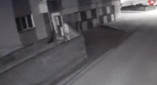 1 kişinin ağır yaralandığı patlamaya doğalgaz neden oldu, patlama anı kamerada