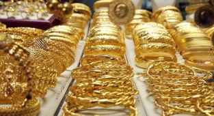 27 Nisan altın fiyatları geriledi gram 906 lira oldu! Düşüş sürecek mi? Yatırımcıya bomba tavsiyeler