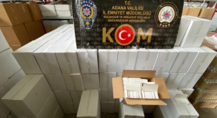Adana'da 10 milyon kaçak makaron ele geçirildi