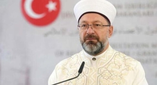 Ali Erbaş müjdeyi verdi! 2022 yılında Türkiye'den 37 bin 770 kişi hacca gidebilecek!