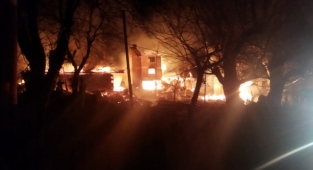 Artvin'de köy evinde çıkan yangında 1 kişi hayatını kaybetti