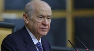 Bahçeli'den ekonomik kriz eleştirilerine yanıt: Vatan olmadıktan sonra az yesek ne olur, çok yesek neye yarar?