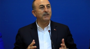 Bakan Çavuşoğlu: 'Tüm zorluklara rağmen bir ateşkes için çalışmaya devam ediyoruz'