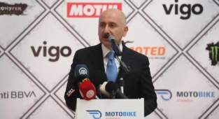 Bakan Karaismailoğlu'ndan, Motosiklet kullanıcılarına müjde!