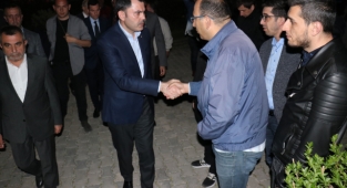 Bakan Kurum'dan şehit ailesine taziye ziyareti