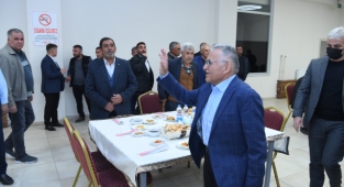 BAŞKAN BÜYÜKKILIÇ, BU SEFER YEŞİLHİSARLILAR İLE İFTAR YAPTI