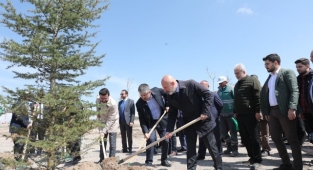 BAŞKAN ÇOLAKBAYRAKDAR, “MİLLET BAHÇESİ İLE KAYSERİ’YE YENİ BİR YAŞAM ALANI”