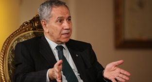 Bülent Arınç'tan da sert Gezi tepkisi geldi! Ayetleri sıraladı son mesajını verdi!