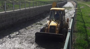 BÜNYAN'DA BÜK DERESİ ISLAHI YAPILARAK TEMİZLENDİ