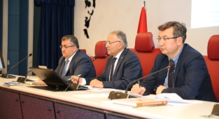 BÜYÜKŞEHİR MECLİSİ ÖNEMLİ KARARLARA İMZA ATTI
