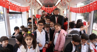 Büyükşehir Ulaşım A.Ş.'den 23 Nisan'a Özel