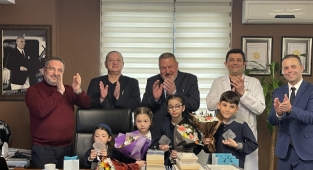 Doktorların koltukları 23 Nisan'da çocuklara devredildi