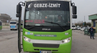 Halk otobüsünde fenalaşan genç kızı şoför hastaneye yetiştirdi