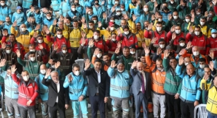 İŞÇİ DOSTU BAŞKANDAN 1 MAYIS EMEK VE DAYANIŞMA GÜNÜ MESAJI