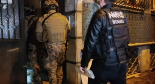 İstanbul'da şafak vakti narkotik operasyonu