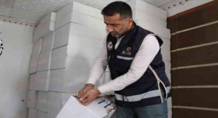 Kayseri'de 3 milyon adet boş makaron ele geçirildi