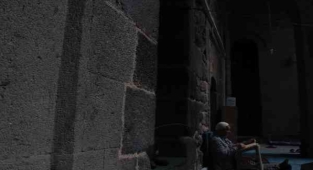 Kayseri'de 773 yıllık medresede itikafa girdiler
