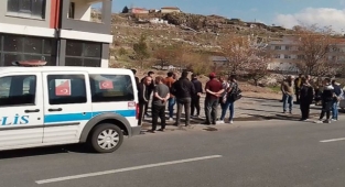 Kayseri'de bir günde iki kız çocuğu inşaattan 'düştü'