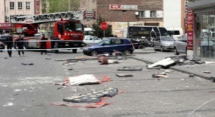 Kayseri'de rüzgarda çatılar uçtu