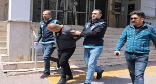 Kayseri'de sahte plaka imalathanesine operasyon