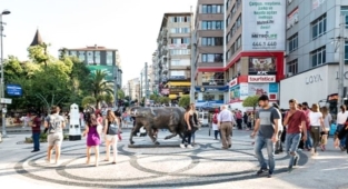Kiralık konut krizi: Kadıköy'de 692 ilanın içinde asgari ücret altı sadece 3 ilan var