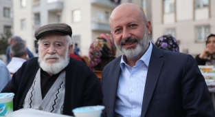 KOCASİNAN’NIN İFTARINA, 4 BİN 300 KİŞİ KATILDI