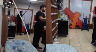 Lice'de ölen hastanın yakınları sağlık çalışanlarına saldırdı, hastane savaş alanına döndü