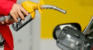 Motorin zamlandı pompa fiyatları değişti güncel motorin ve benzin fiyatları!